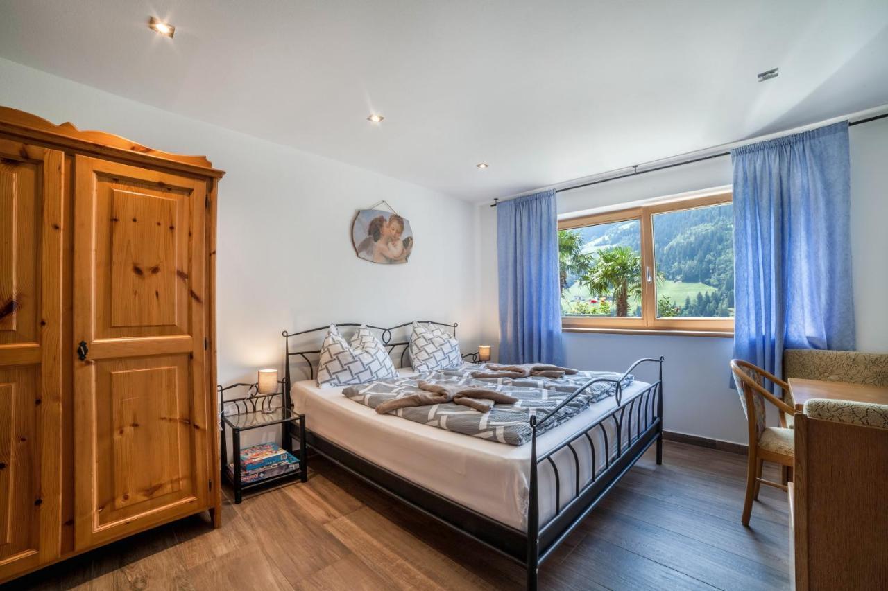 Haus Reimon Apt Reinhard San Leonardo in Passiria Eksteriør billede