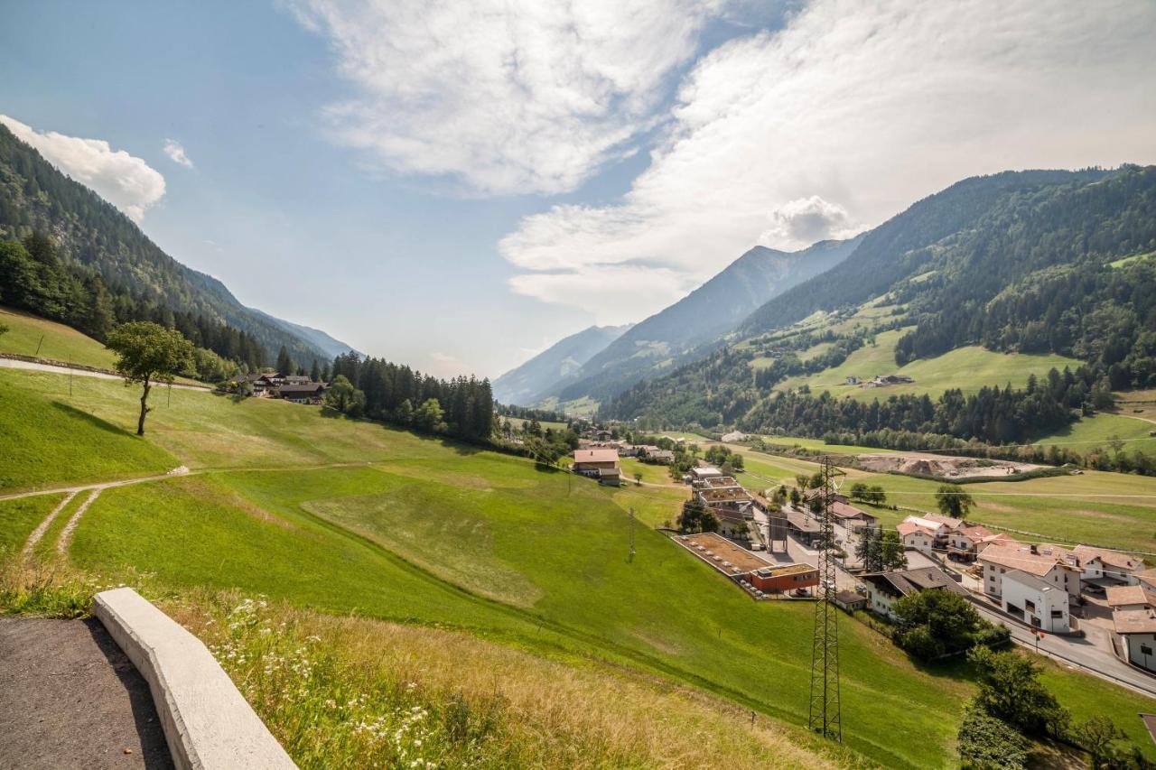 Haus Reimon Apt Reinhard San Leonardo in Passiria Eksteriør billede